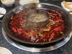 -渝里重庆火锅(航天城店)