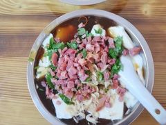 豆腐花雪花牛肉-庆余楼·用心与食材·特色菜&灶头面(仙蠡墩店)