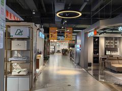 -百安居装修建材卖场(南山店)