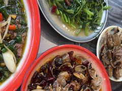 -江湖黑大兔(杨家坪店)