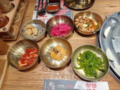 -首尔朴宝·炭火烤肉(五角场店)