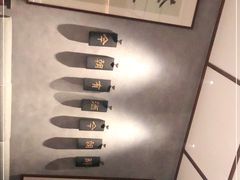 -粤凤佬