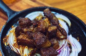 Moroccan Spiced Beef Cubes
