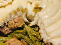 豆角烀饼-奉天小馆·非遗东北菜(济南万象城店)