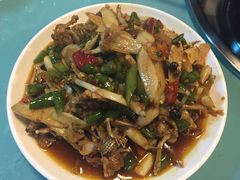 -鸿顺老铁锅美蛙鱼府(解放碑店)
