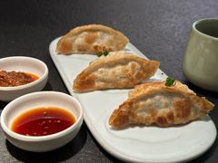 -蝴蝶里·粤菜·点心(滨江龙湖店)
