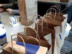 -瑞幸咖啡(人民路店)