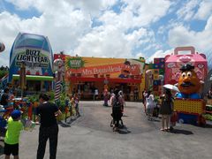 -Lotso Lunch Box 草莓熊餐盒