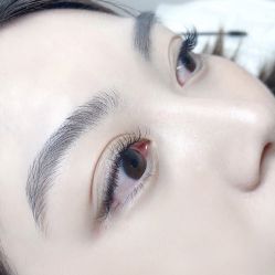 -纤指百魅美甲美睫