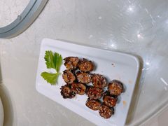 -莲餐厅·湖北菜·潜江小龙虾店(愚园路店)