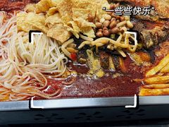 -在巷子里的烤肉店·螺蛳粉烤鱼·牛蛙(和美城店)