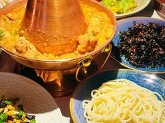 -雀舞云南菜(天津天河城购物中心店)