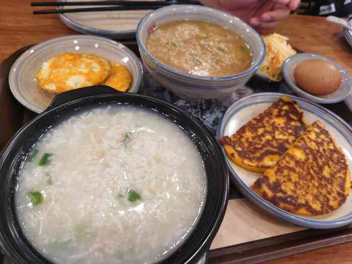 刘大妈现熬粥(金川街店)-"去北方买东西,想吃点热乎的,搜到了这家粥.