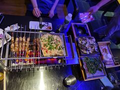 -黑门烤肉