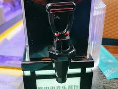 -路边边地标烧烤·川菜·小龙虾·音乐酒馆(良乡长虹店)
