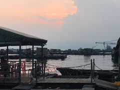 -海上驿站渔家菜馆