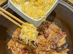 -锅当当铁锅炖烀饼王(长泰广场店)