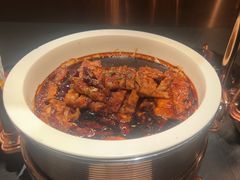 -牛YO寿喜烧·铁板烧和牛火锅自助(市府恒隆店)