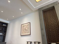 -梅花香里大酒店(郁金香路店)