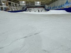 -乔波室内滑雪场