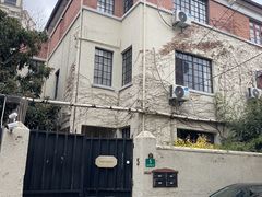 -乌鲁木齐路老洋房