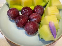 餐前水果-皇朝会.经典传统粤菜(外滩店)