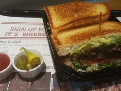 圣塔芭芭拉经典牛肉特堡-The Habit Burger Grill 哈比特汉堡(爱琴海店)