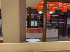 -阿瓦山寨·湘菜现炒·剁椒鱼头王(咸阳总店)