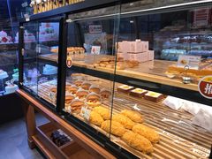 面包甜点陈列柜-津乐园(佳荣里店)