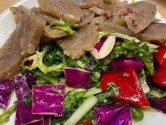 -闫家驴肉老店(华电一校店)