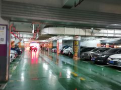 -汇智国际商业中心·停车场