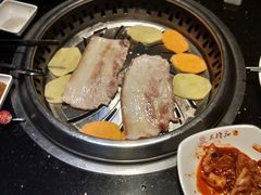 -木槿花韩式炭烤·熟成肉工坊(孙文东路店)
