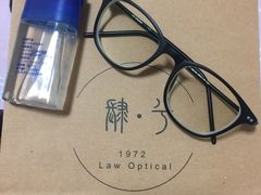 -肆兮眼镜·蔡司·徕卡战略合作店(大坪店)