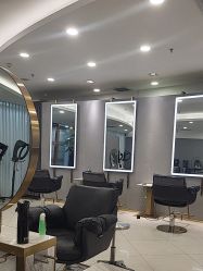 -八佰伴8008星级形象店