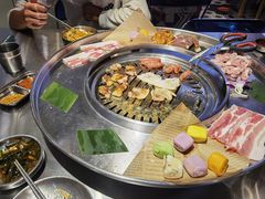 -哈哈碳都·牛肋条无限自助烤肉(宝龙店)