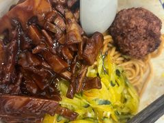 -梅溪·小伙子干挑面(安吉总店)