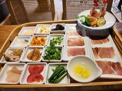 -芸南道·过桥米线(昆明老街旗舰店)