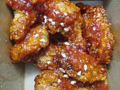 鲜甜炸鸡翅小腿-富乐满 炸鸡&韩国料理 불로만(虹泉路店)