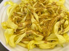 菊花沙拉-郑猛记石岐鸽主题餐厅(长江店)