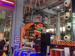 -嗨翻Hi-Fun竞技主题乐园·蹦床亲子生日轰趴(国光1937店)