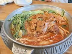 -喇喇排骨火锅·传统韩式脊骨汤(望京西园总店)