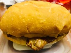 猪扒包-孖记茶档·热腾茶餐(乐峰店)