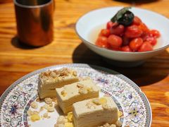 -塔哈尔·新疆盛宴(城西银泰店)