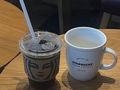 -星巴克(洛阳中州路王府井店)