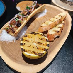 面包配牛骨髓-The Anchor