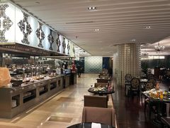 -圣丰索菲特·2 On 988 Café 自助餐厅