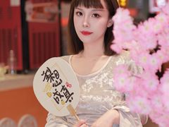 -黄记煌三汁焖锅(新佳丽江汉路店)