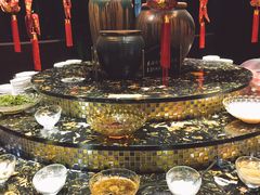 -洪焱重庆老火锅(万福花园店)
