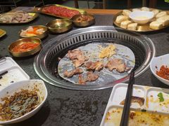-一家东北烤肉(华大店)