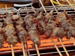 -哈尔滨小酒馆·鲜肉现穿自助烧烤(康新花园店)